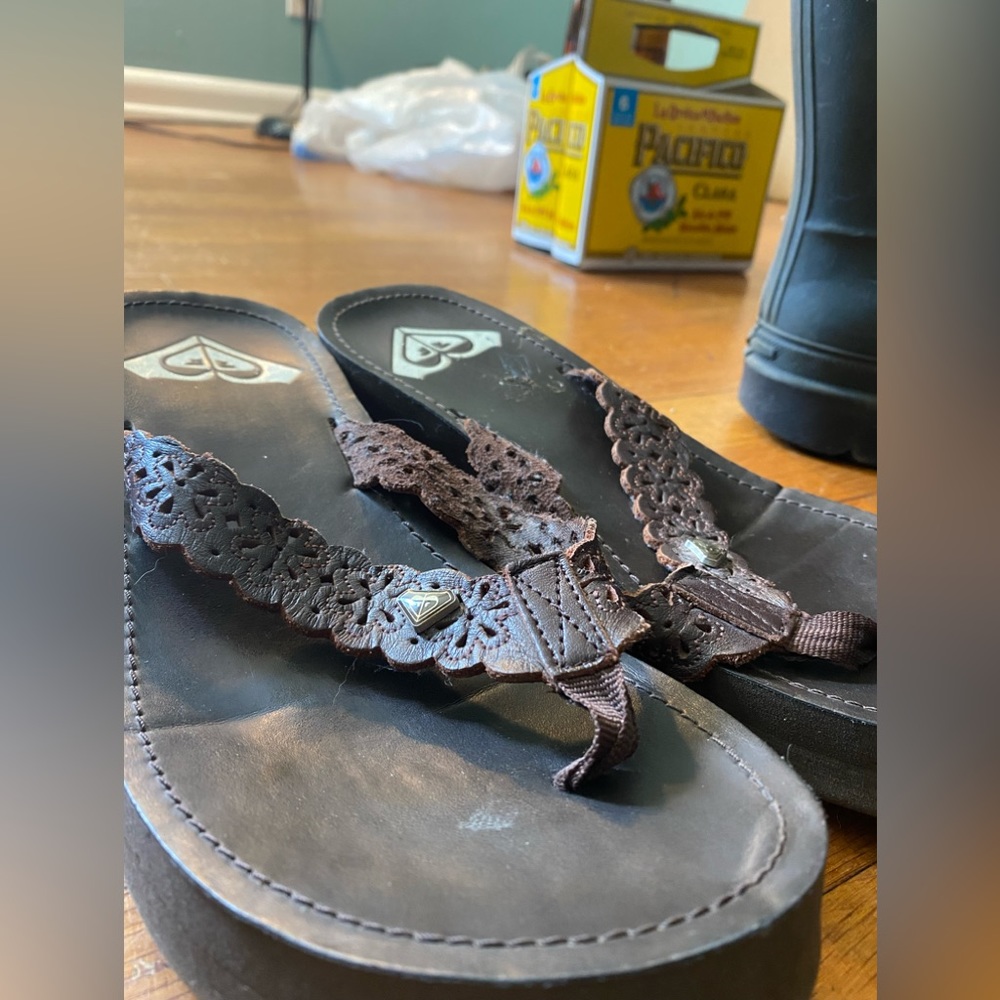 Roxy wedge flip flops